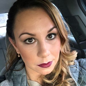 Meet your Posher, Alisha